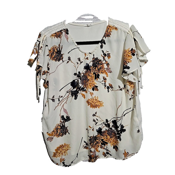 Maurices Ivory Floral V-Neck Chiffon Ruffle Short Sleeve Top Womans Size Large - Picture 2 of 4